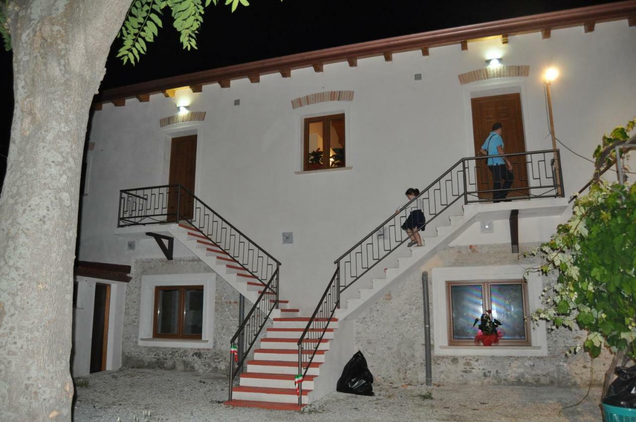 B&B Villa Marsico Falerna Buitenkant foto